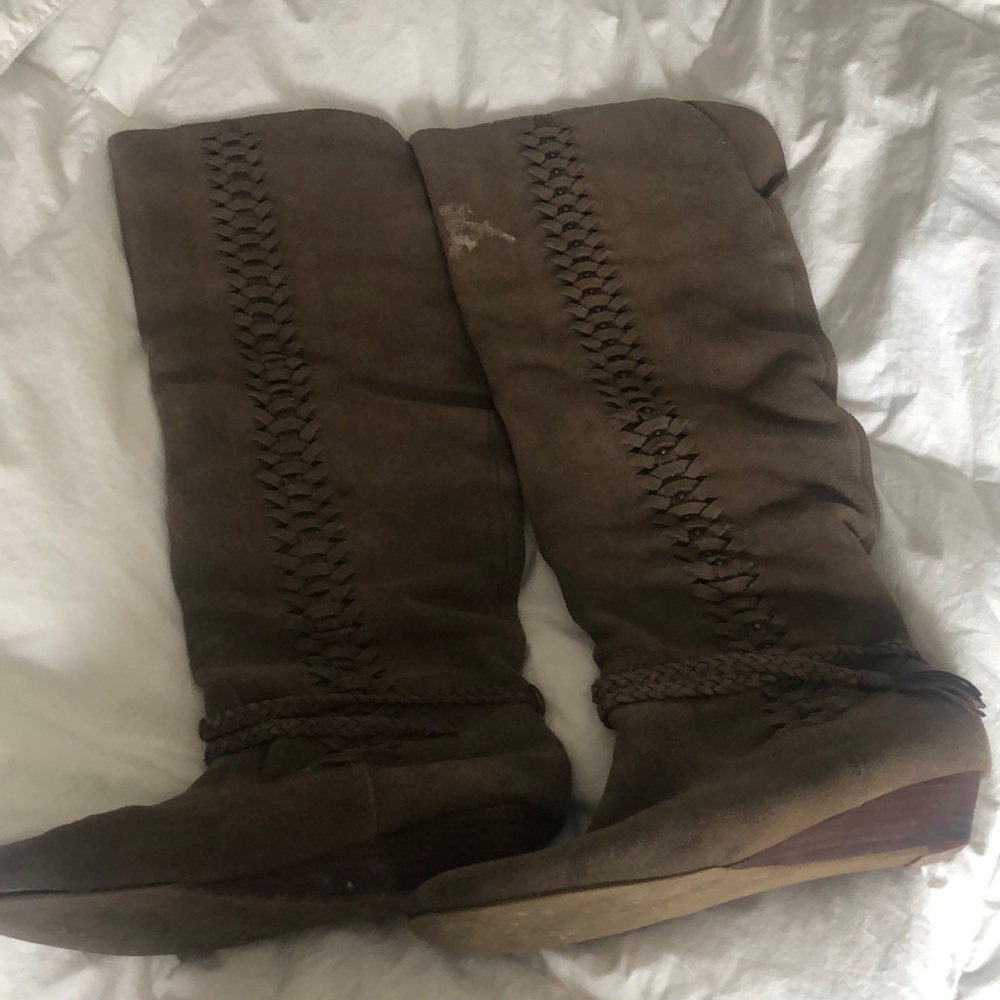 Bakers taupe boots